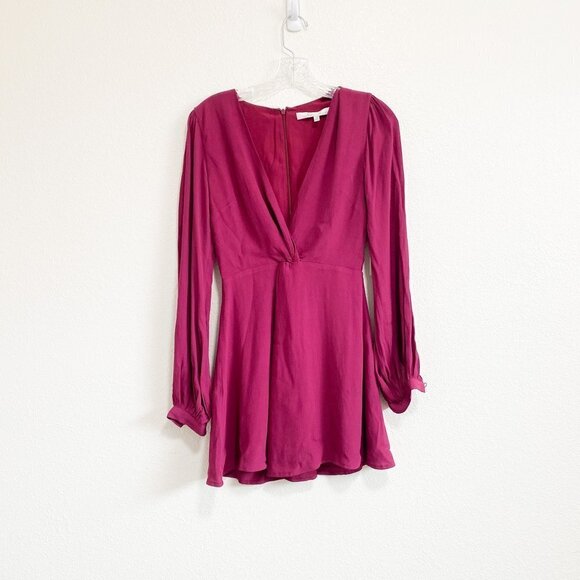🦋 NEW LOVERS + FRIENDS Raspberry Windy Beach Mini Dress XS - Picture 2 of 7